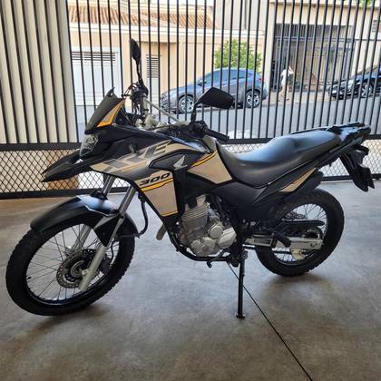 HONDA XRE 300 ADVENTURE HONDA XRE 300 ADVENTURE